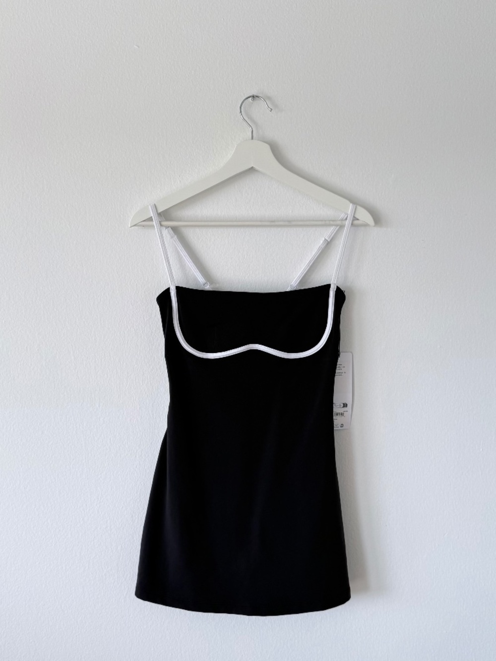 ALO Airbrushed Streamlined Dress in Black/White Size Small